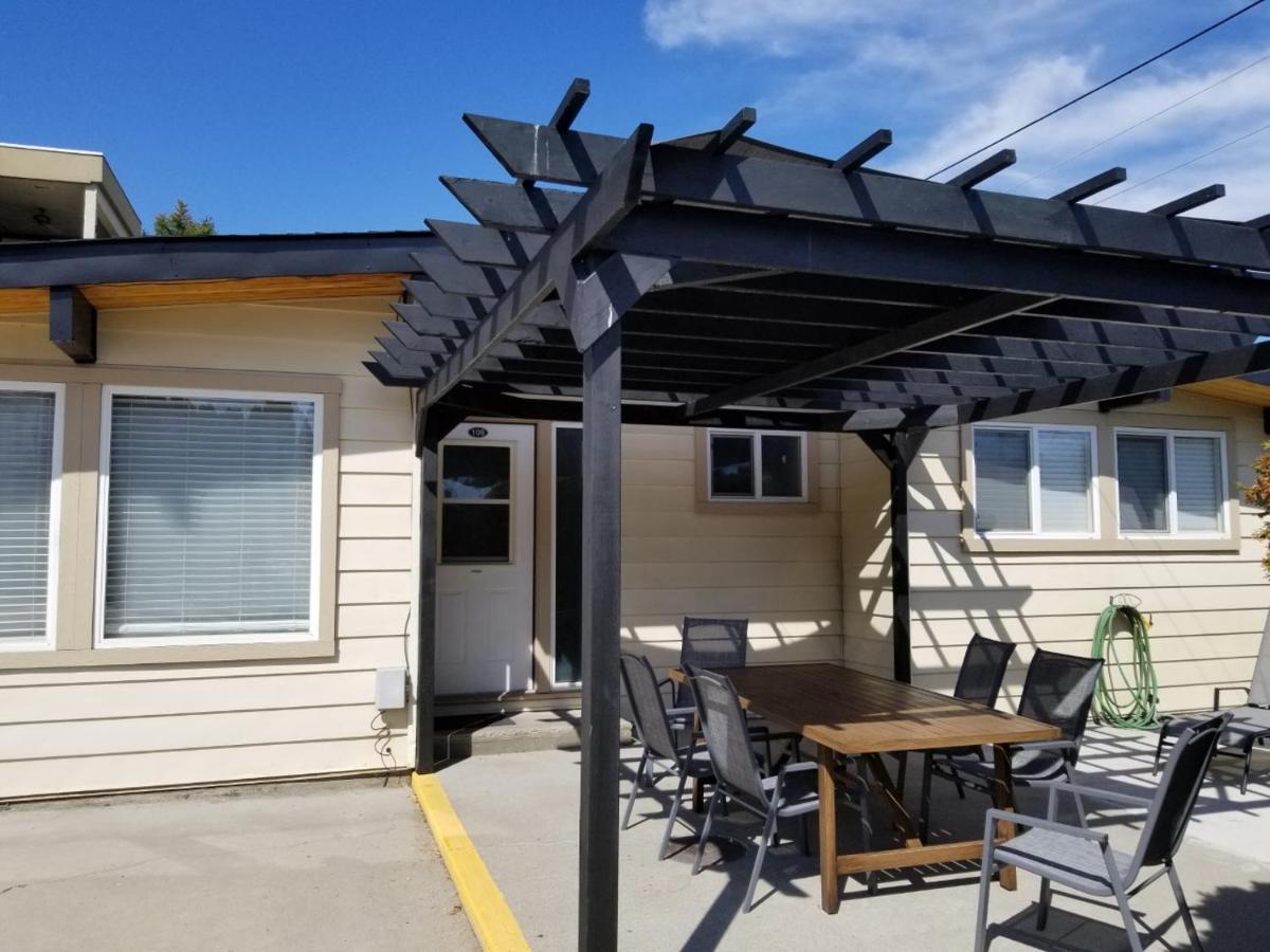 Osoyoos Lakeview Inn & Suites Экстерьер фото