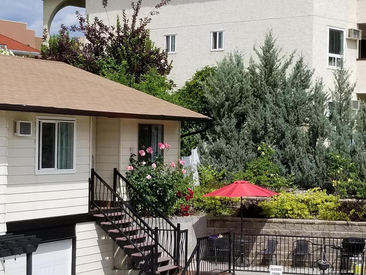 Osoyoos Lakeview Inn & Suites Экстерьер фото